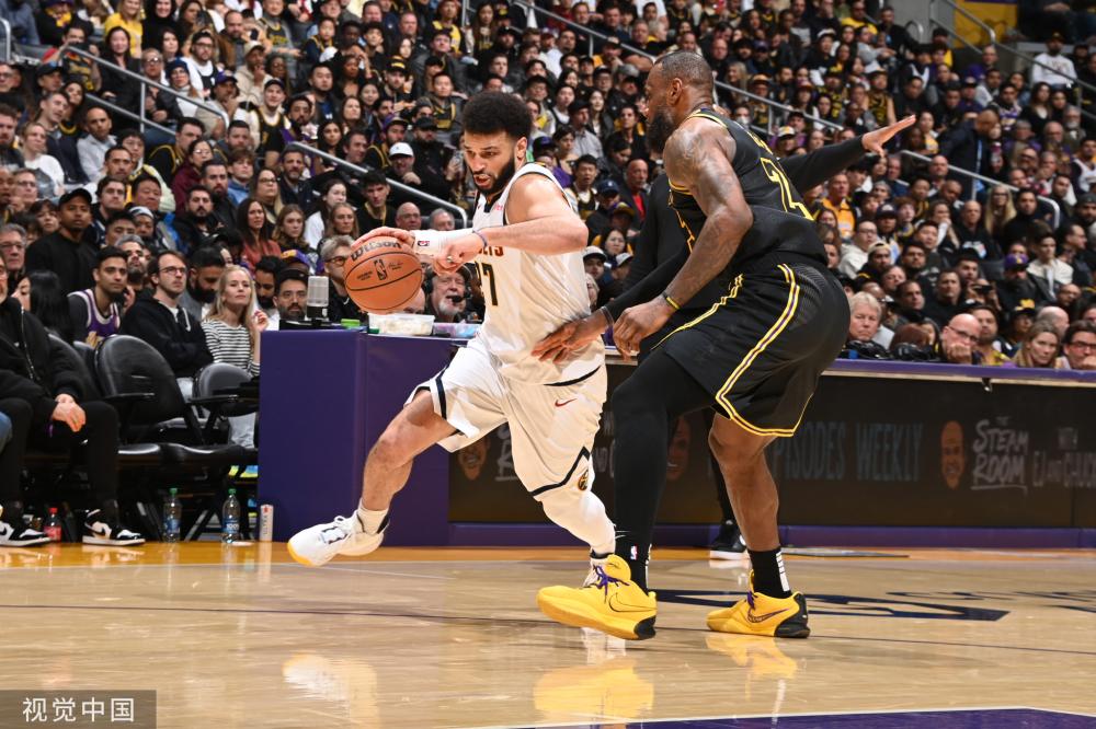 对于斯佩齐 对于斯佩齐