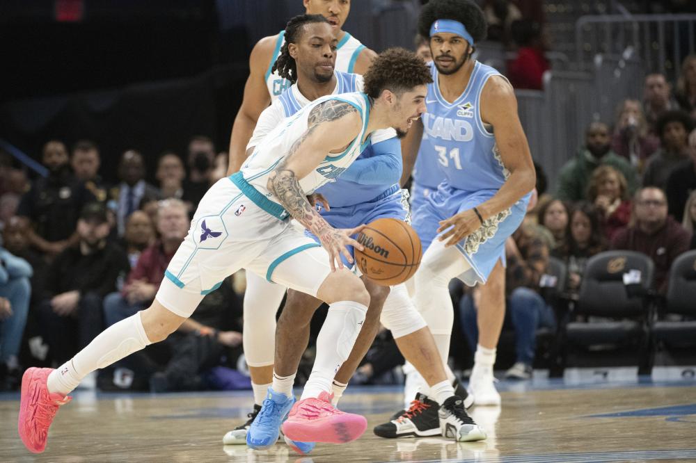 纵观对手近 纵观对手近